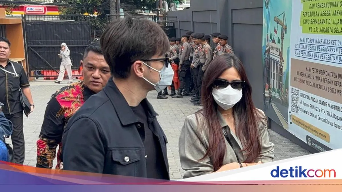 detikHOT