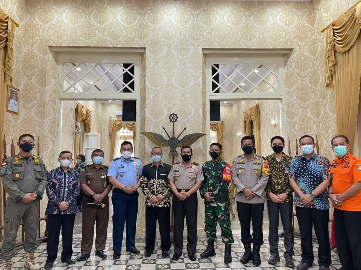 Staf Ahli Menko Polhukam Pantau Penanganan Kebakaran Kilang Pertamina RU VI Balongan