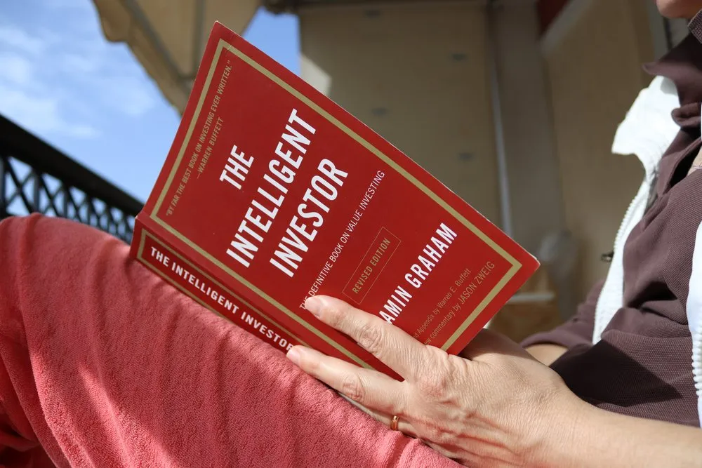 Jumlah Investor Ritel Naik, E-book Saham Gratis Jadi Alternatif Belajar untuk Pemula