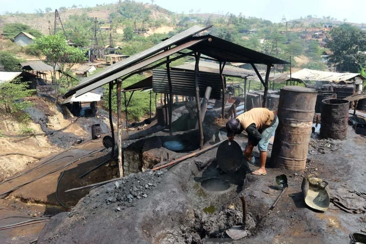 Imbalan Jasa Penambang Minyak Bojonegoro Disesuaikan dengan Harga Minyak Dunia
