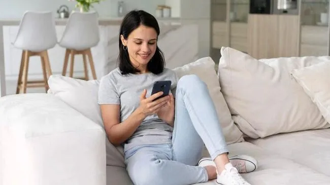 Psikolog Universitas Oxford: Mengirim Meme Bisa Membantu Menjaga Kedekatan dengan Teman