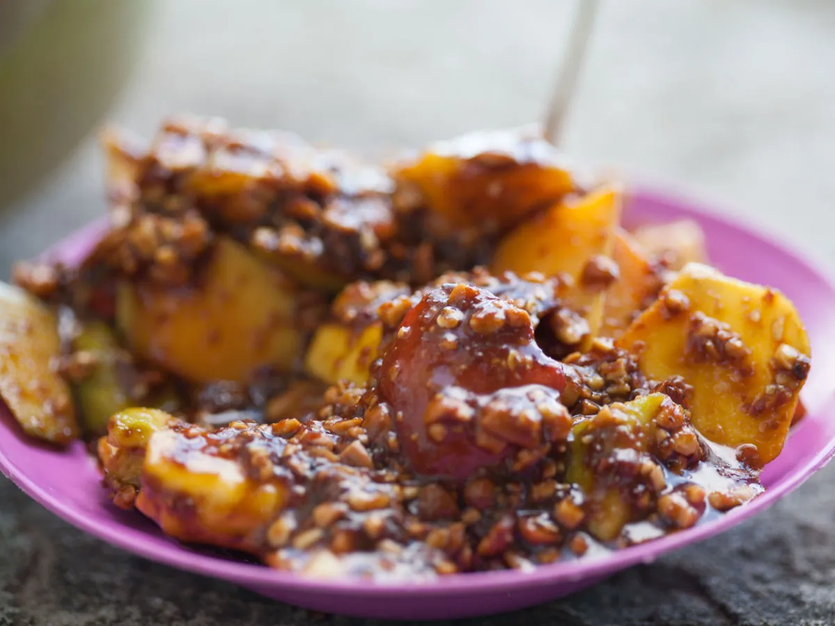 Rujak Natsepa, Sajian Khas Ambon dengan Paduan Rasa Manis, Asam, dan Pedas