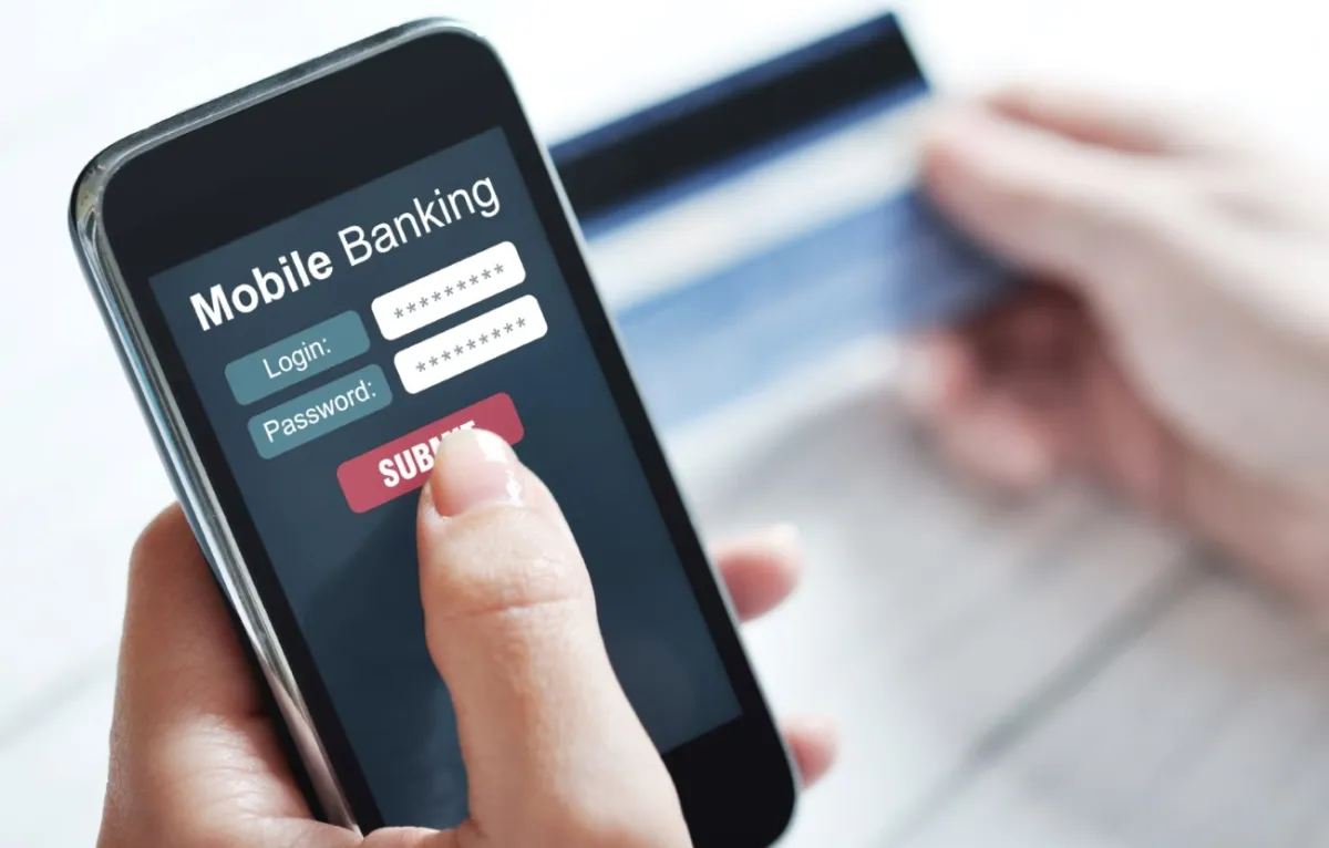Survei Populix: Mobile Banking dan E-Wallet Jadi Aplikasi Pembayaran Paling Banyak Digunakan di Indonesia
