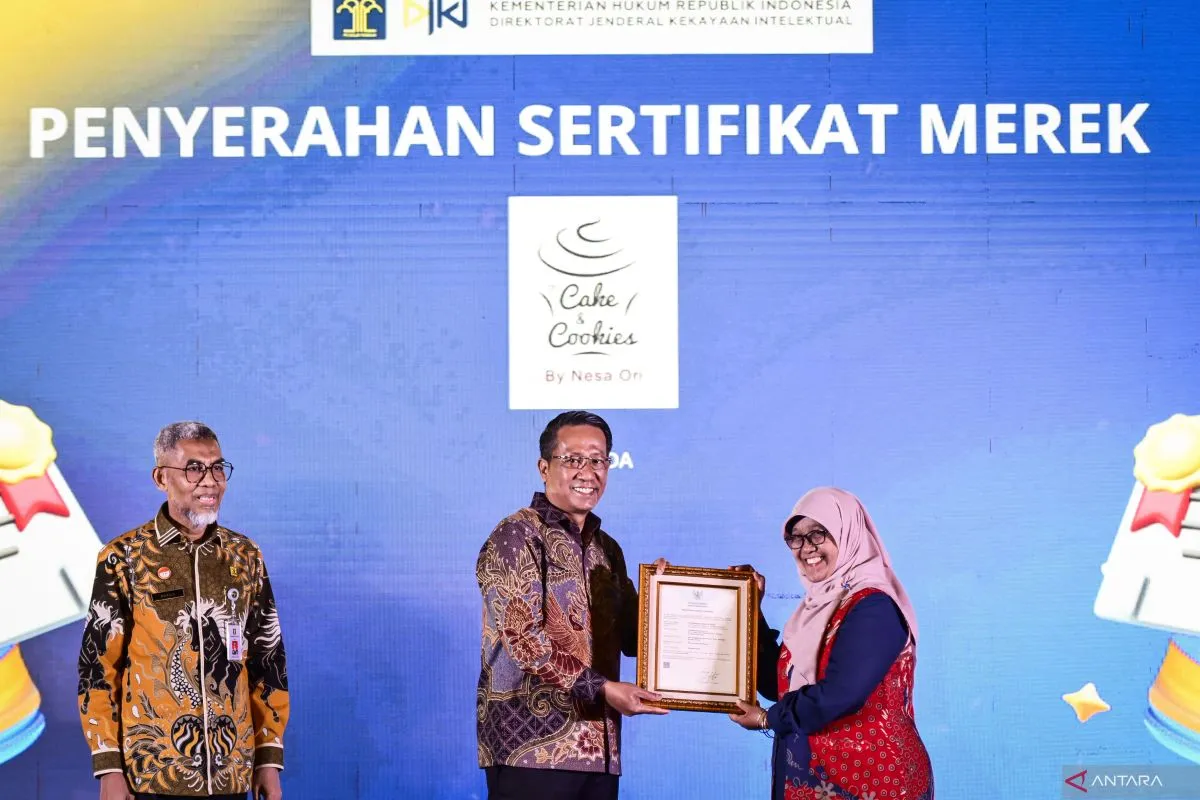 Hak Cipta dalam Bisnis: Perlindungan Karya Kreatif, Penguatan Merek, dan Mitigasi Risiko Hukum