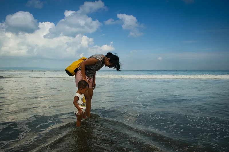 Sejumlah Hal Sederhana di Pantai yang Bisa Membuat Orang Lebih Tenang dan Bahagia