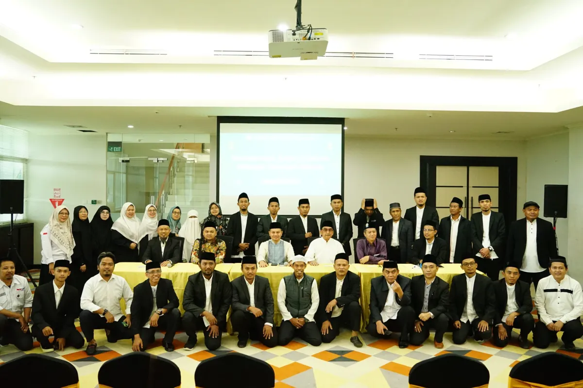 Pengurus DPW Hebitren Sulsel Dikukuhkan di Forum Ekonomi Syariah 2025