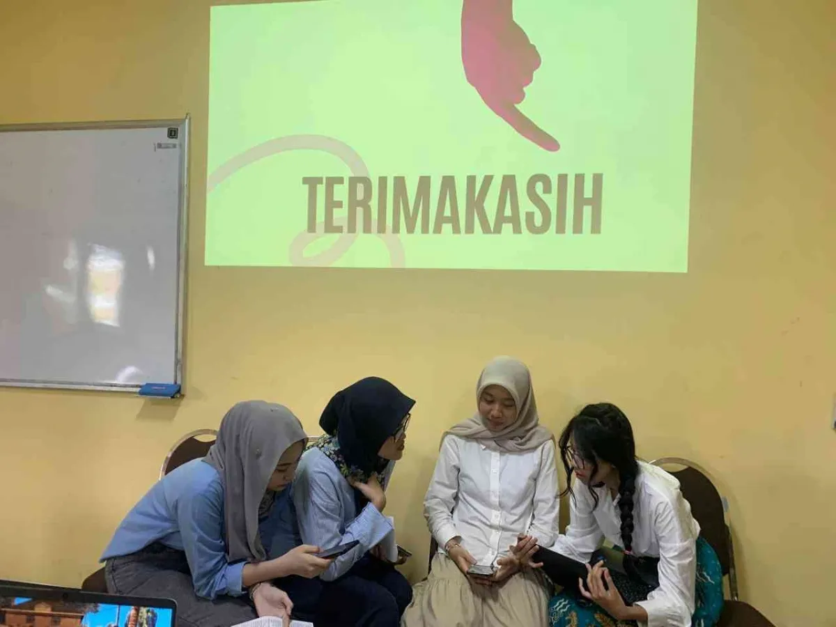 Mahasiswa Ekonomi UM Bahas Penerapan Sistem Ekonomi Pancasila, Soroti Peran Negara, Rakyat, dan Koperasi