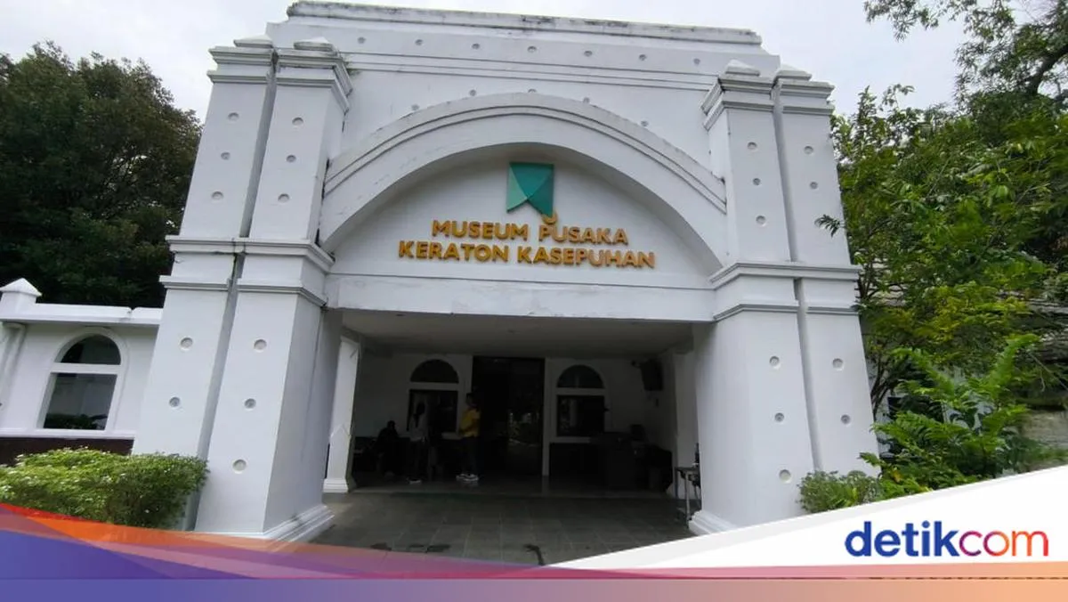 Menengok Koleksi Museum Pusaka Keraton Kasepuhan Cirebon