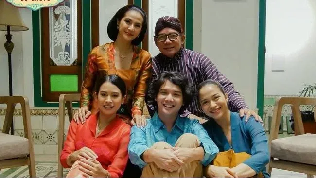 Serial Orisinal Netflix “Losmen Bu Broto” Tayang 29 Mei 2025, Hadir dengan Nuansa Visual Baru