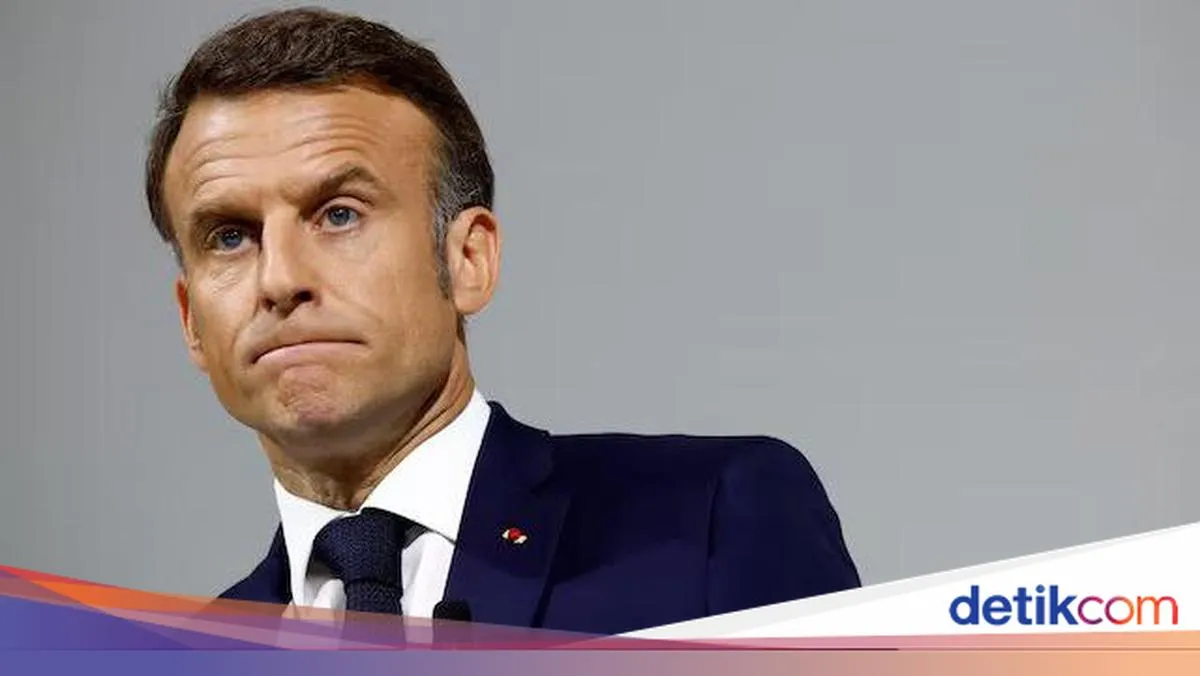 Macron Tolak Serangan untuk Ubah Rezim Iran, Peringatkan Risiko Kekacauan