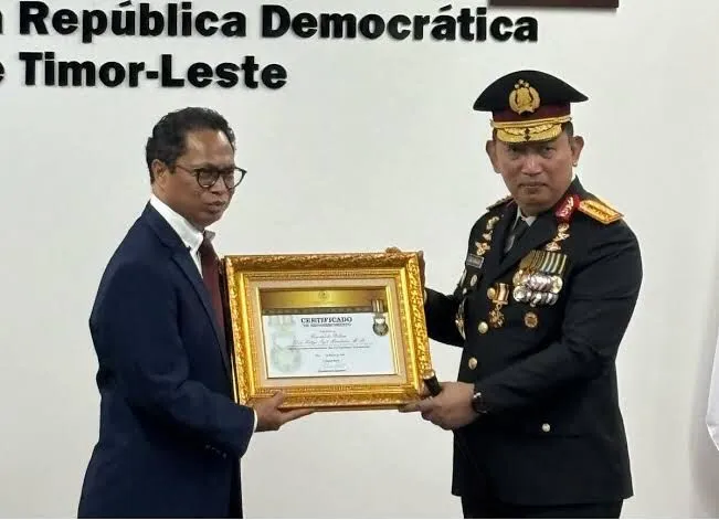 Kapolri Terima Penghargaan Tertinggi Timor Leste, HOLISTIK Nilai Perkuat Stabilitas Kawasan