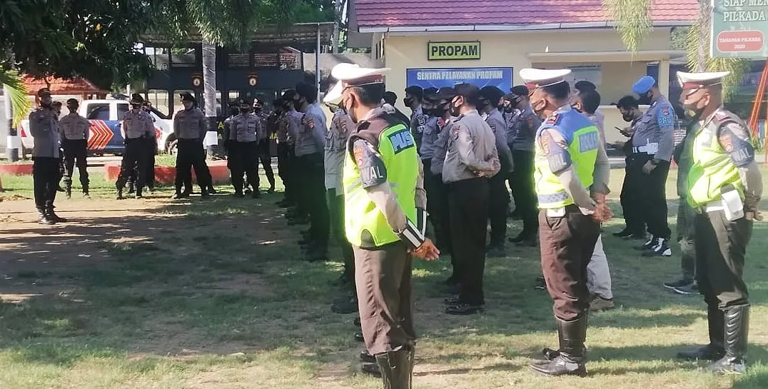 Polres Bima Kerahkan 62 Personel Amankan Aksi Aliansi Pemuda Madapangga di Cabang Bolo