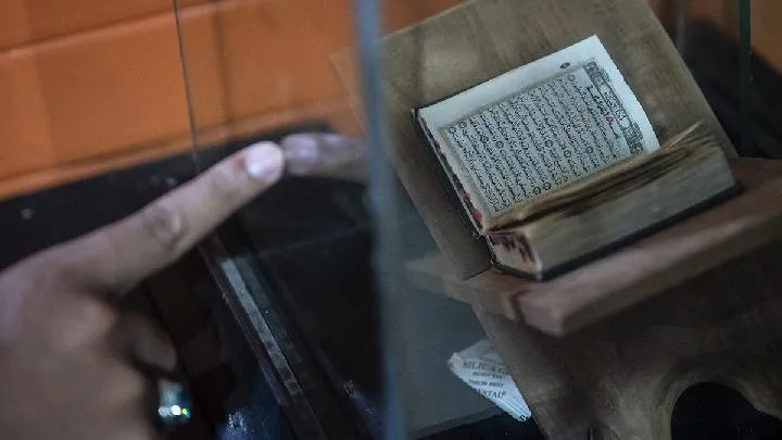 Menengok Koleksi Museum Sejarah Perkembangan Islam di Menara Al Husna MAJT Semarang