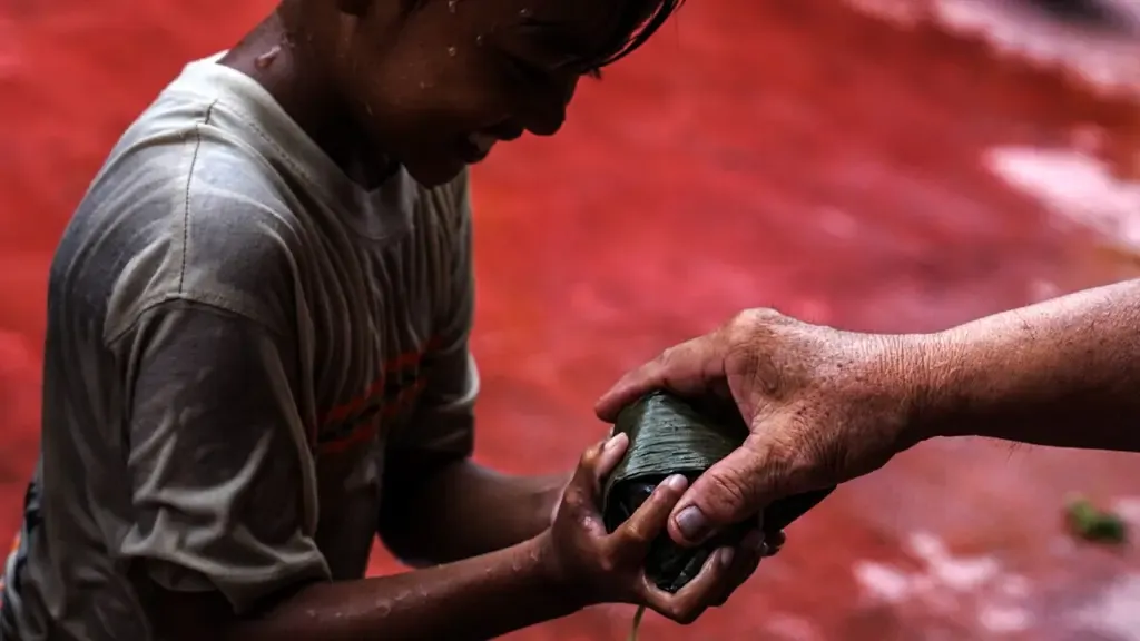 Penelitian: Berbuat Baik Meningkatkan Kebahagiaan dan Dapat Menular