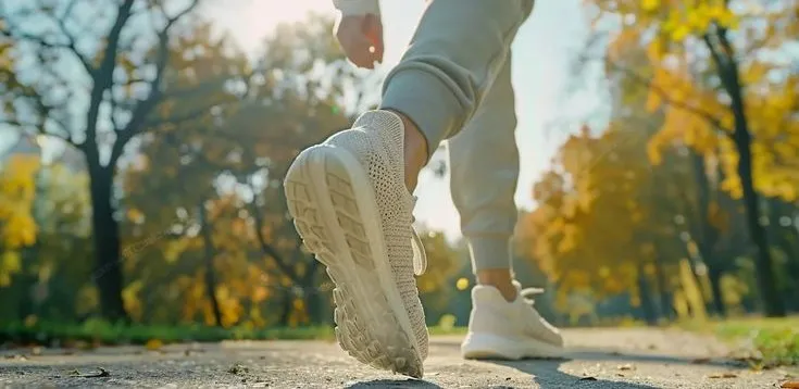 Jalan Kaki Jarak Pendek Kian Dipilih, Tanda Kesadaran Hidup Sehat Meningkat