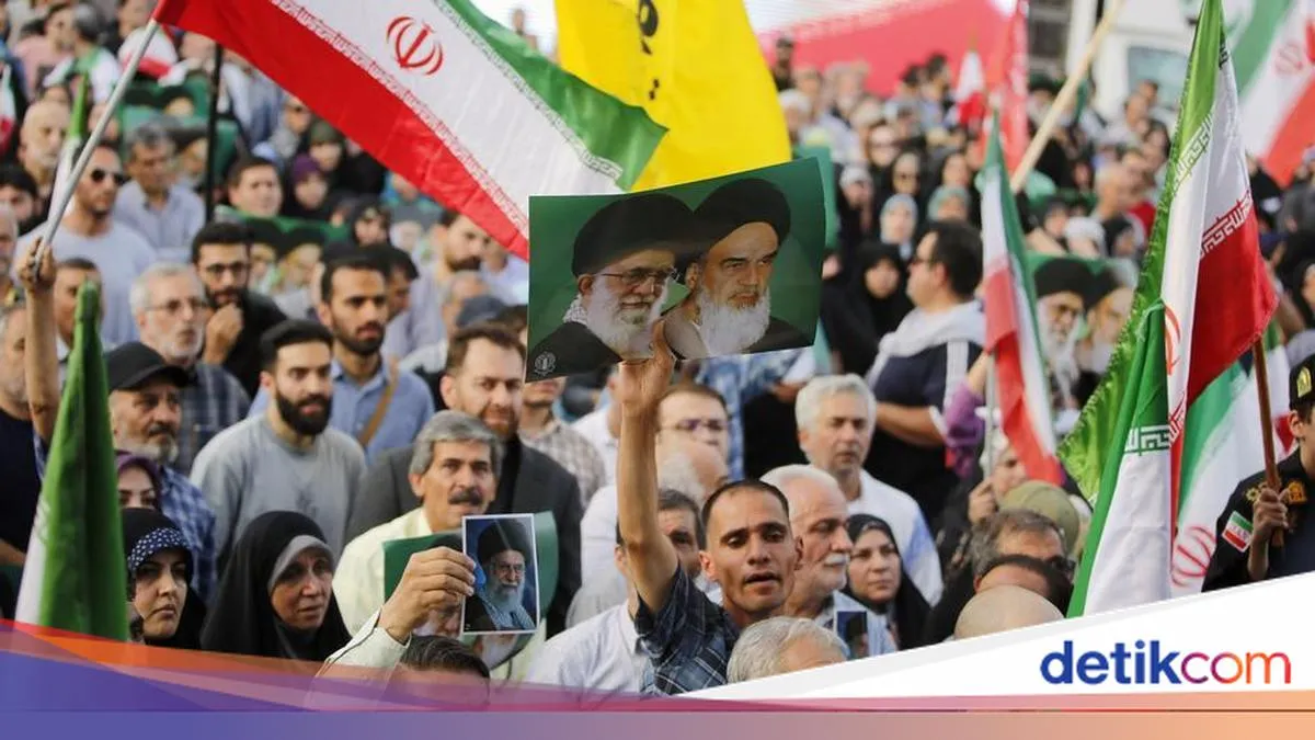 Trump Singgung Perubahan Rezim di Iran di Tengah Memanasnya Konflik, Pejabat AS Tekankan Target Program Nuklir