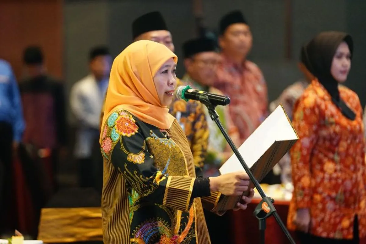 Khofifah Yakin Ekonomi Pesantren Jatim Kian Kuat lewat Penguatan Eko-Tren OPOP 2025–2030