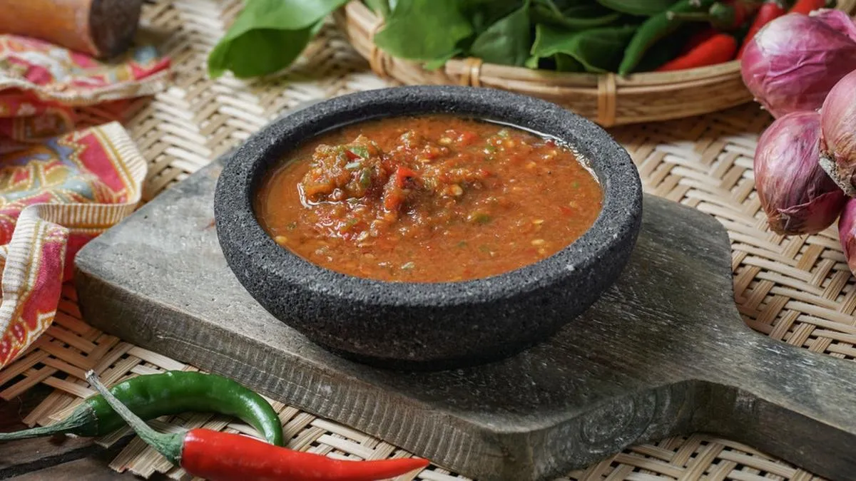 Trik Membuat Sambal Belacan Lebih Harum dan Nikmat, Ini Tahap Memasaknya