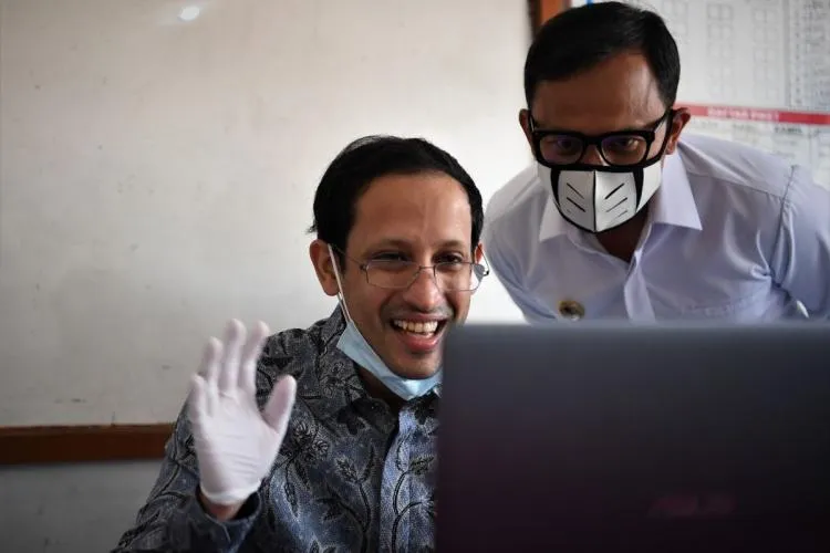 ICW dan KOPEL Soroti Kejanggalan Pengadaan Laptop Kemendikbudristek, Dorong Kejagung Usut Dugaan Korupsi
