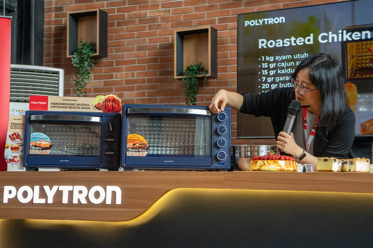 POLYTRON Rilis Kitchenmate Oven Listrik 22L dan 33L, Andalkan Rotisserie dan Convection Heating untuk Masak Akhir Tahun