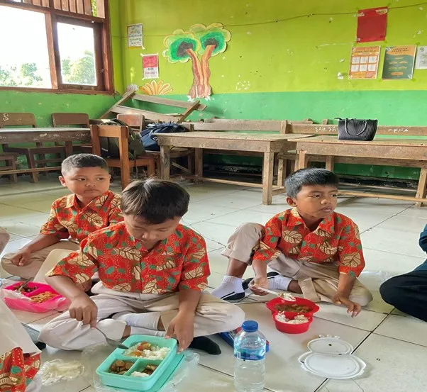 Program GIZI CERIA di SDN 2 Ngadiluhur Kenalkan Pola Makan Sehat Lewat Edukasi Interaktif