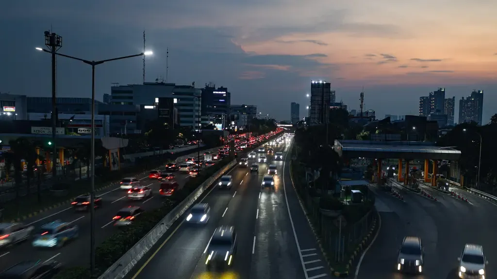 Proyeksi Pertumbuhan Ekonomi Indonesia 2025 Serempak Dipangkas, Target 5,2 Persen Dinilai Berat