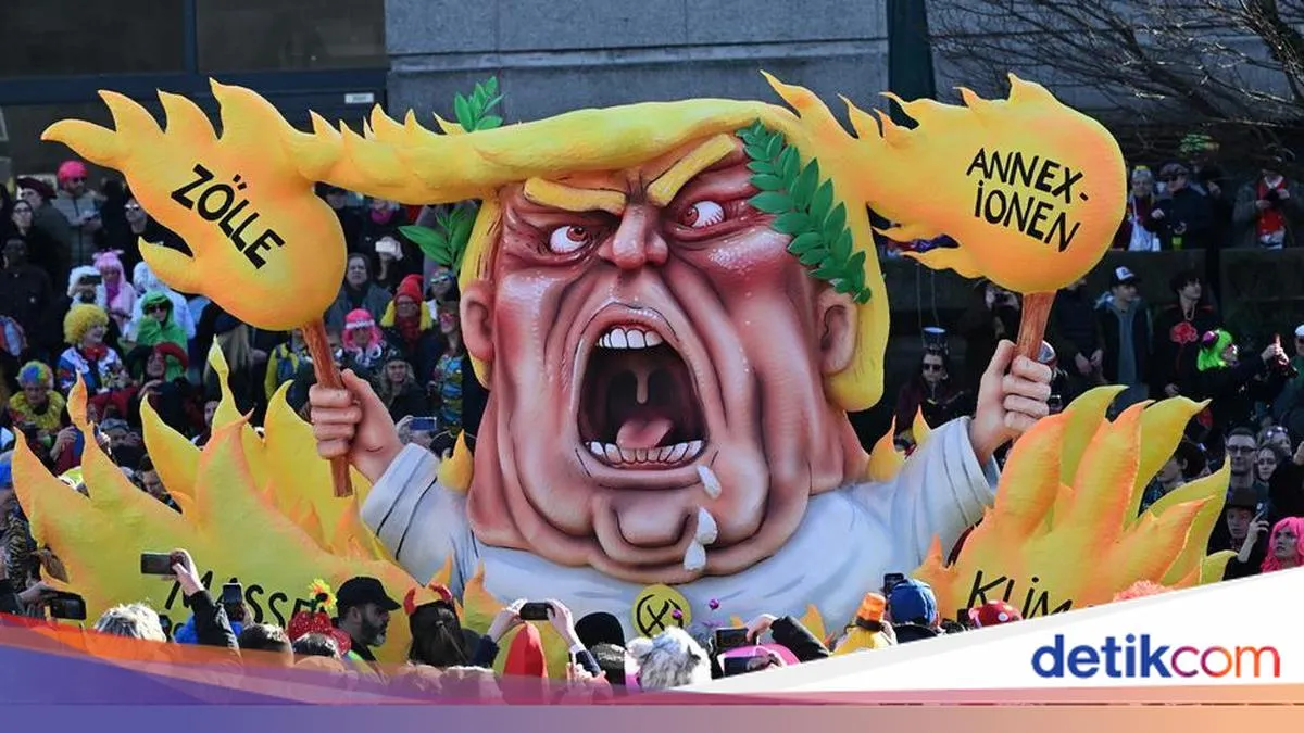 Hubungan Lintas Atlantik Merenggang Setelah Trump Hentikan Bantuan untuk Ukraina