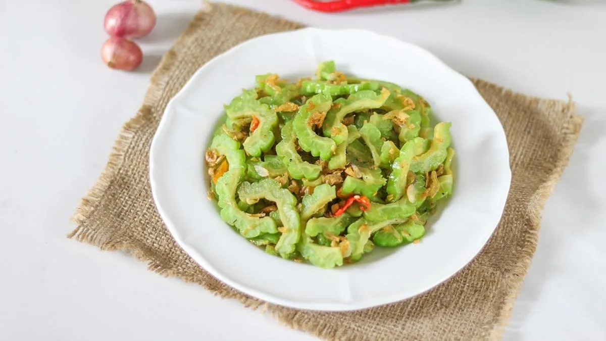 Trik Viral di TikTok untuk Kurangi Pahit Pare, Tetap Hijau Setelah Dimasak