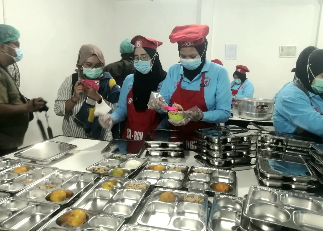 Dapur Kebayunan Depok Produksi 16.203 Porsi MBG per Hari, Serap Bahan dari Petani dan UMKM Lokal