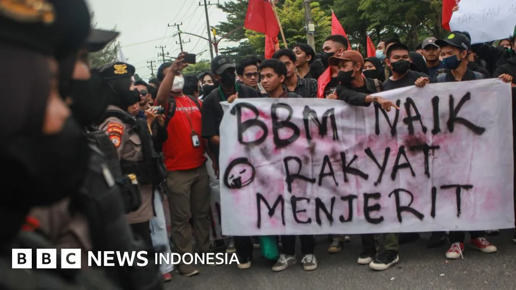Kenaikan Harga BBM Subsidi Dinilai Salah Sasaran, Pemerintah Sebut untuk Longgarkan Ruang Fiskal