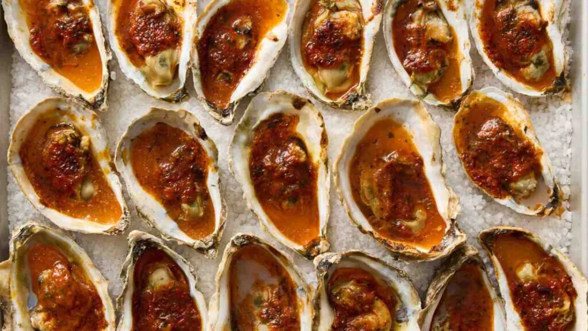 Tiram Panggang Saus Mentega: Ketika Kuliner Laut Menjadi Tren, Identitas, dan Percakapan Gizi Baru