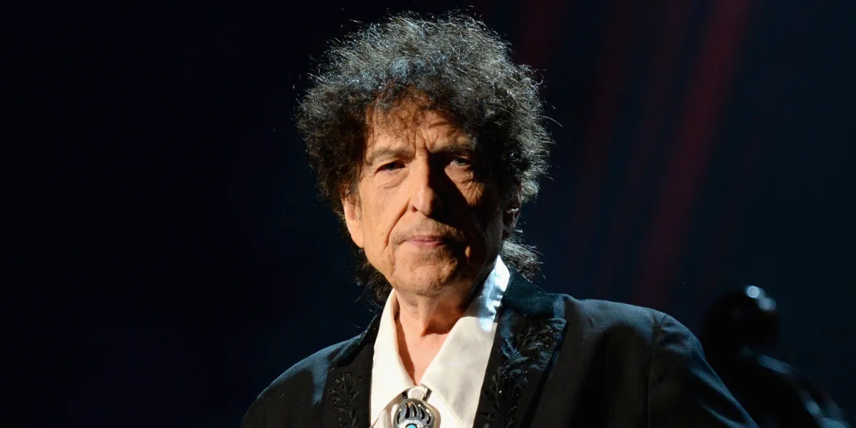 Bob Dylan Siapkan Buku Baru tentang Penulisan Lagu, Terbit November