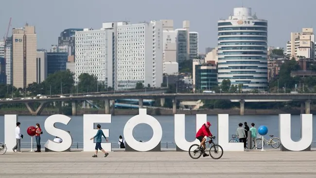 Bebas Visa untuk Turis Indonesia: Taruhan Besar Korea Selatan, Cermin Tantangan Pariwisata Indonesia