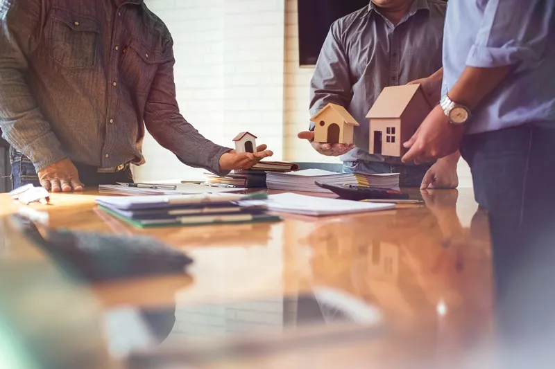 Properti Kuartal I 2025: Ritel Bertahan, Hotel Tertekan Efisiensi, Industri Dinilai Menjanjikan