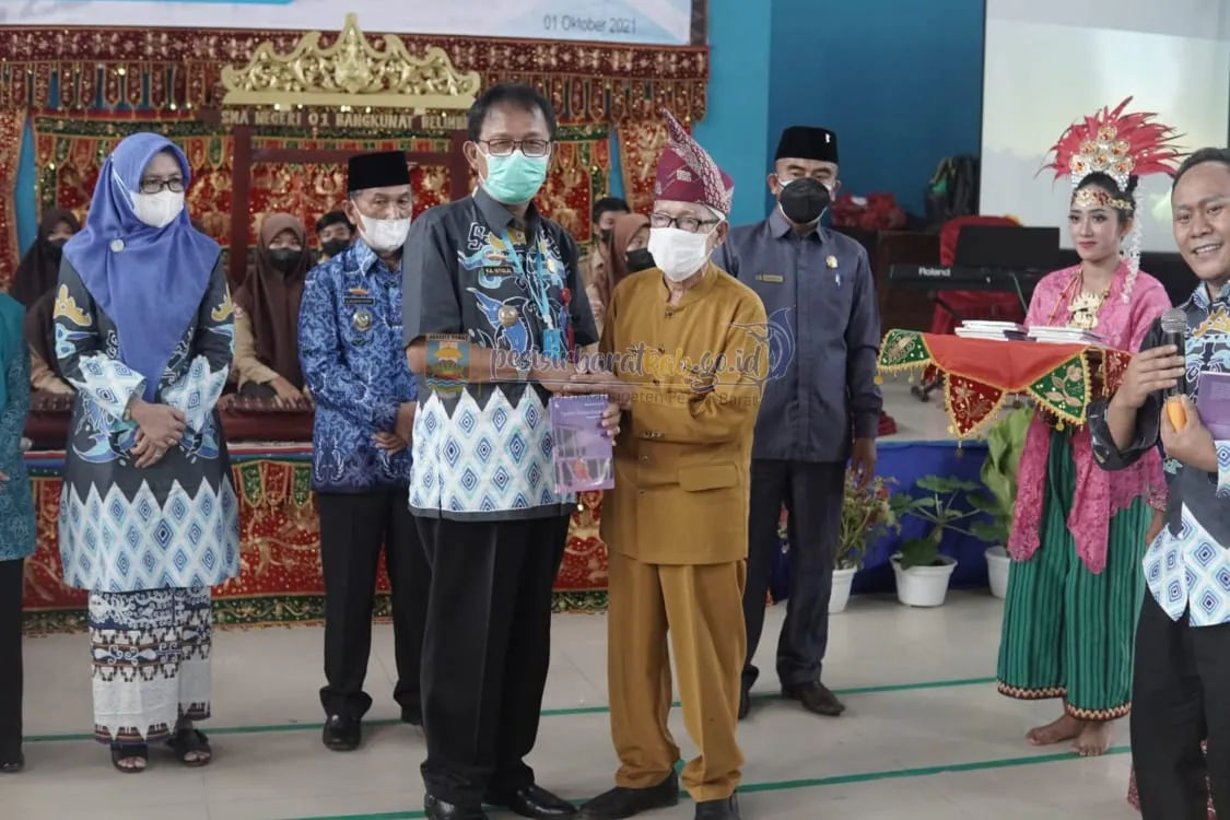 Pemkab Pesisir Barat Gelar Gebyar Seni Sastra Hahiwang 2021 di Labuhan Jukung