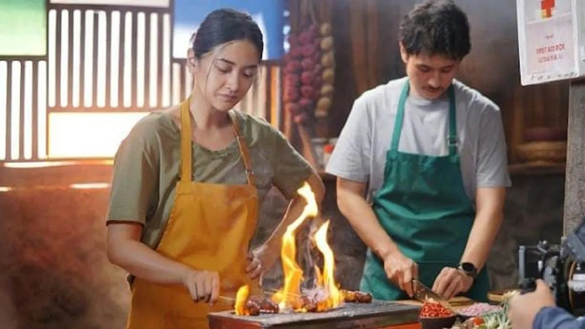 Perankan Ressa di Film "Rahasia Rasa", Jerome Kurnia Sibuk Belajar Memasak