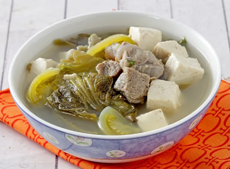 Resep Sup Sawi Asin Daging, Menu Harian yang Mudah Dibuat untuk Keluarga
