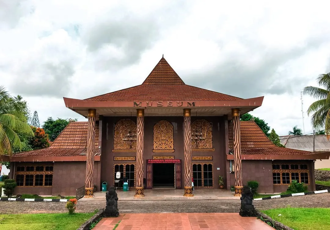 Museum Balaputra Dewa Palembang: Sejarah, Koleksi Utama, Fasilitas, dan Harga Tiket
