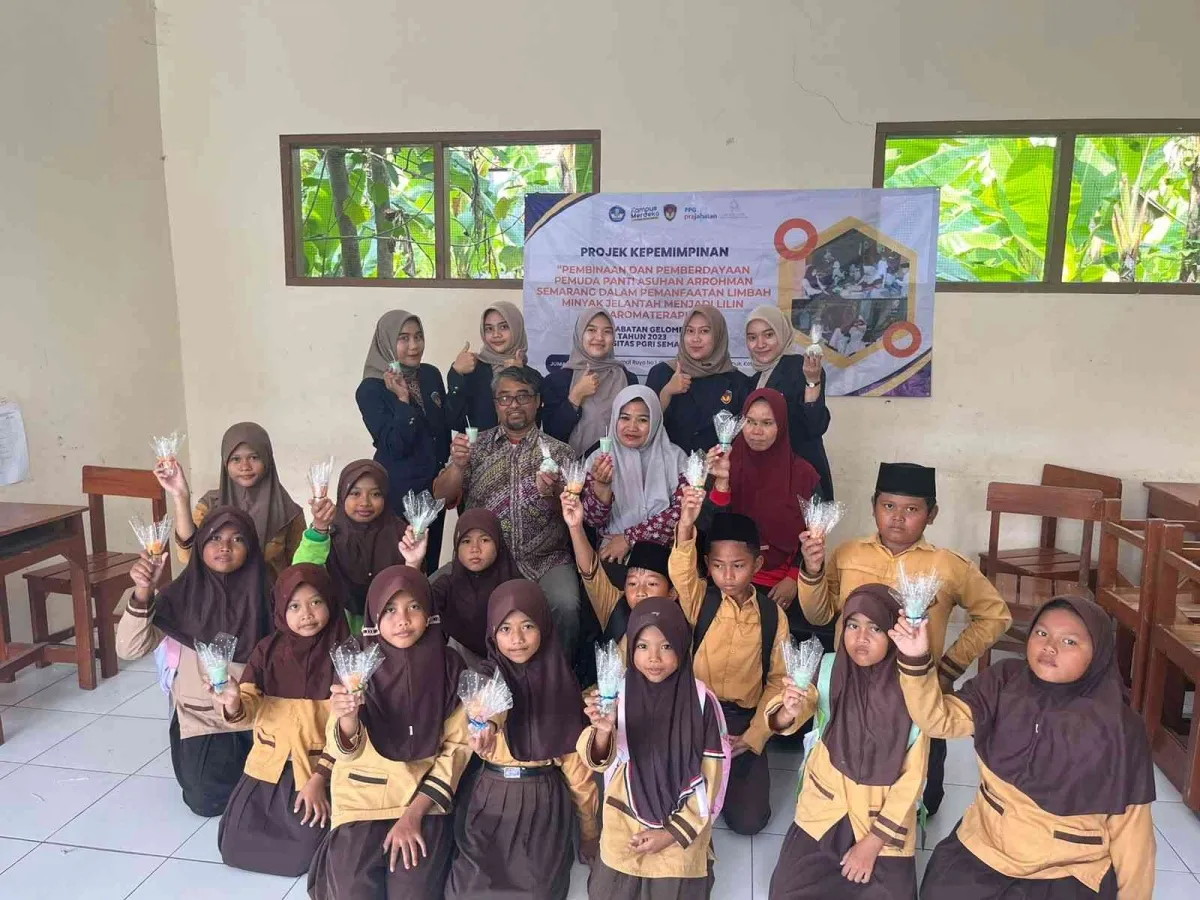 Panti Asuhan Arrohman Genuk Olah Minyak Jelantah Jadi Lilin Aromaterapi Bernilai Ekonomis