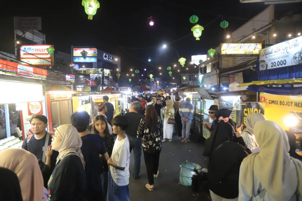 Pasar Lama Tangerang, Ikon Wisata Kuliner dengan Ragam Jajanan Viral