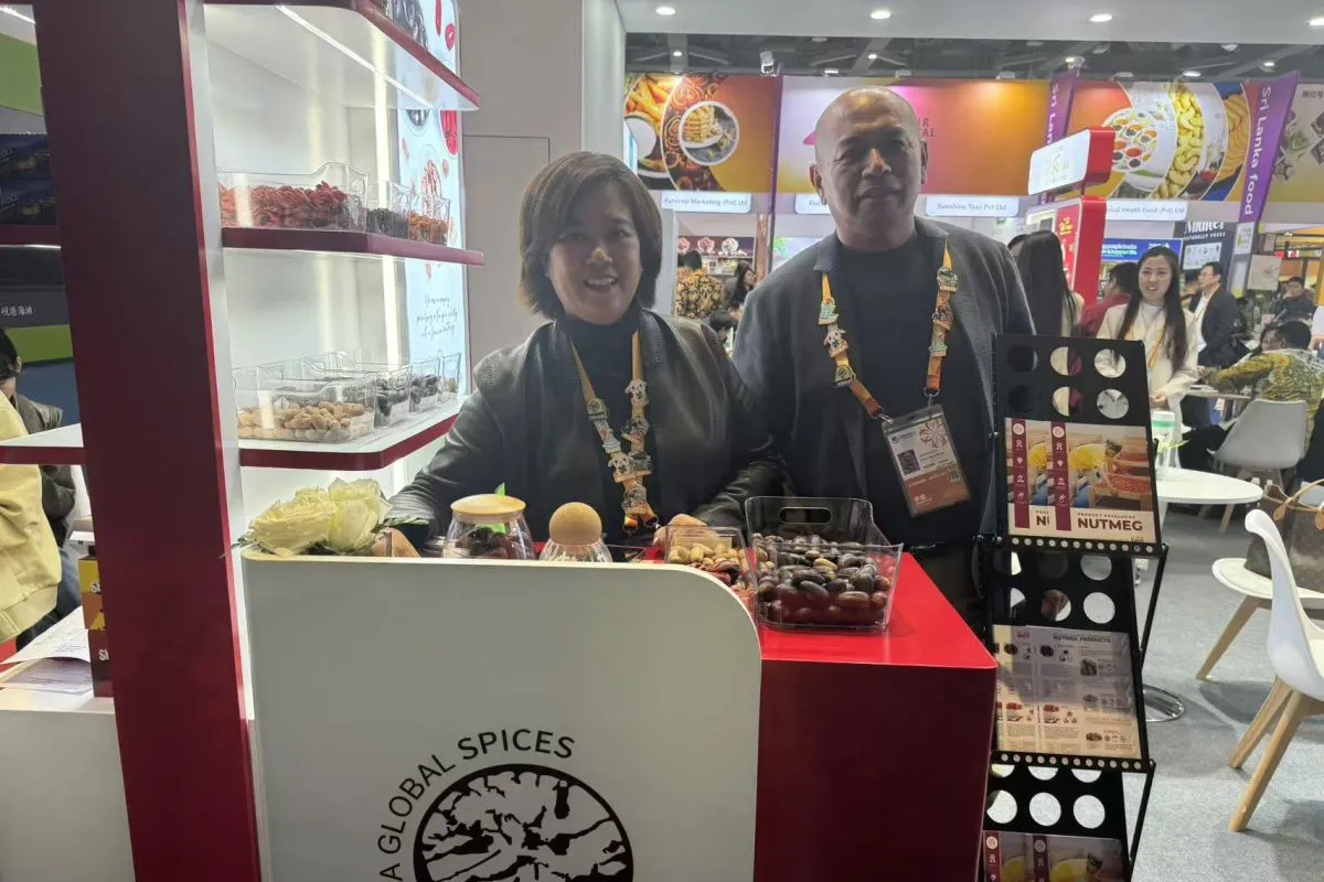 Rempah Indonesia Menarik Perhatian Pengunjung di CIIE ke-7 Shanghai