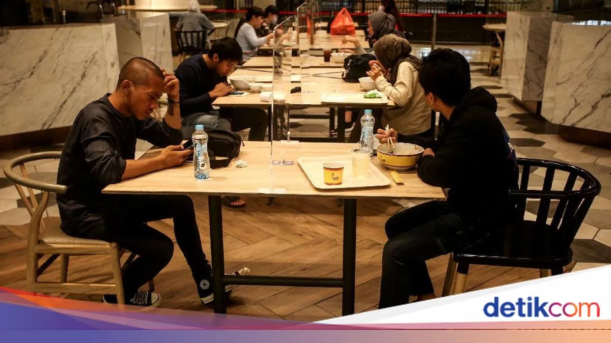 Kasus COVID-19 Menurun, Pelaku Usaha Restoran dan Kafe Bersiap Bangkit
