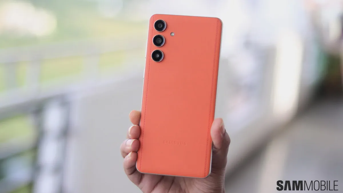 Menanti Samsung Galaxy F70 Series: Kamera Canggih, Harga Menengah, dan Cermin Hasrat Baru Konsumen Digital