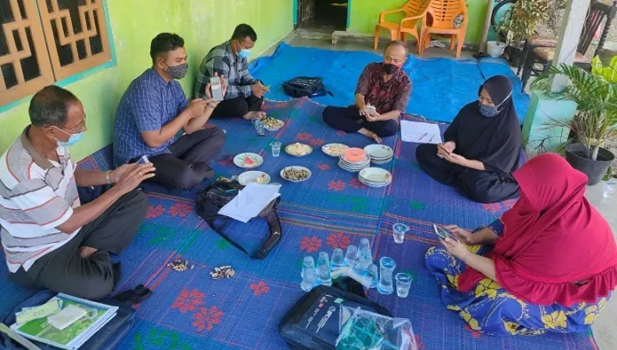 Musim Mas, MUFG, Danamon, dan iAPPS Perluas Literasi Keuangan untuk Petani Sawit Swadaya lewat AgriON