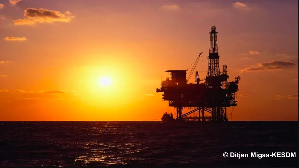 ICP November 2025 Turun ke US$62,83 per Barel, Dipengaruhi Penguatan Dolar AS dan Kekhawatiran Pasokan