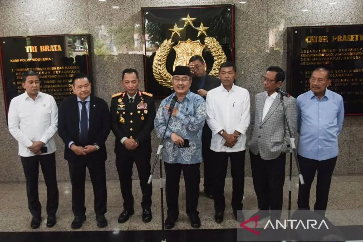 Reformasi Polri Didorong dari Dalam dan Luar, Fokus Bangun Kepercayaan Publik