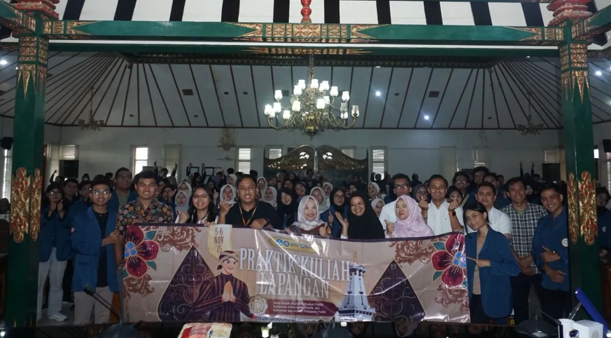 Mahasiswa Administrasi Publik dan Sosiologi UNAIR Dalami Reformasi Birokrasi dan Inovasi Layanan di Yogyakarta