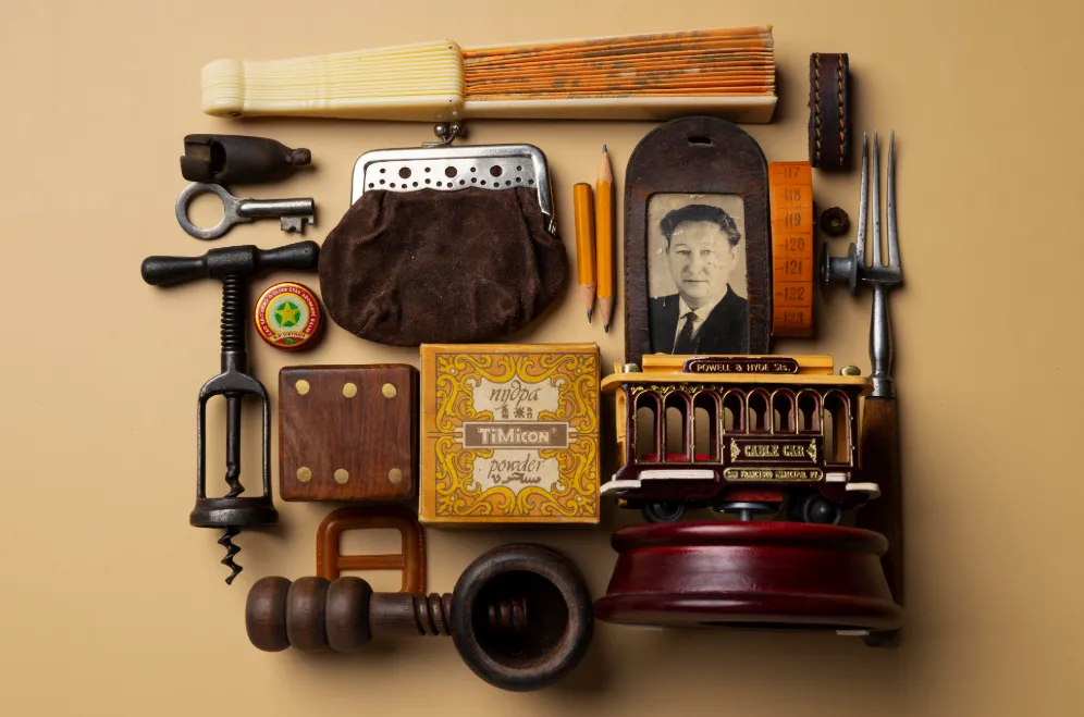 Ekonomi Nostalgia: Mengapa Barang Jadul Kembali Diburu dan Bernilai Tinggi