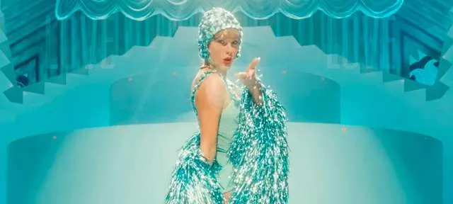 Taylor Swift Puncaki International Top 20 Pro2 FM Solo Lewat “Opalite”