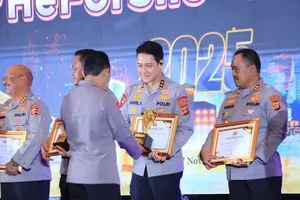 Kapolda Bali Terima Polri Award Dukung Gerakan Kesetaraan Gender HeForShe 2025